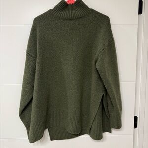 H&M Olive Green Turtleneck Sweater